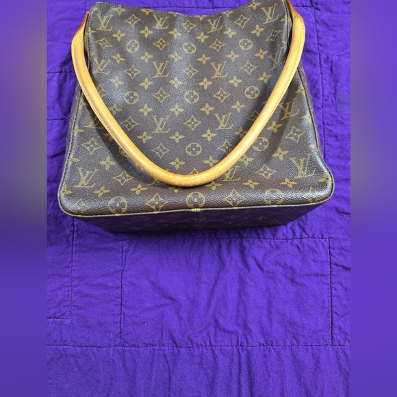 🧡💜 LOUIS VUITTON LOOPING GM MONOGRAM CANVAS SHOULDER BAG - Picture 9 of 14